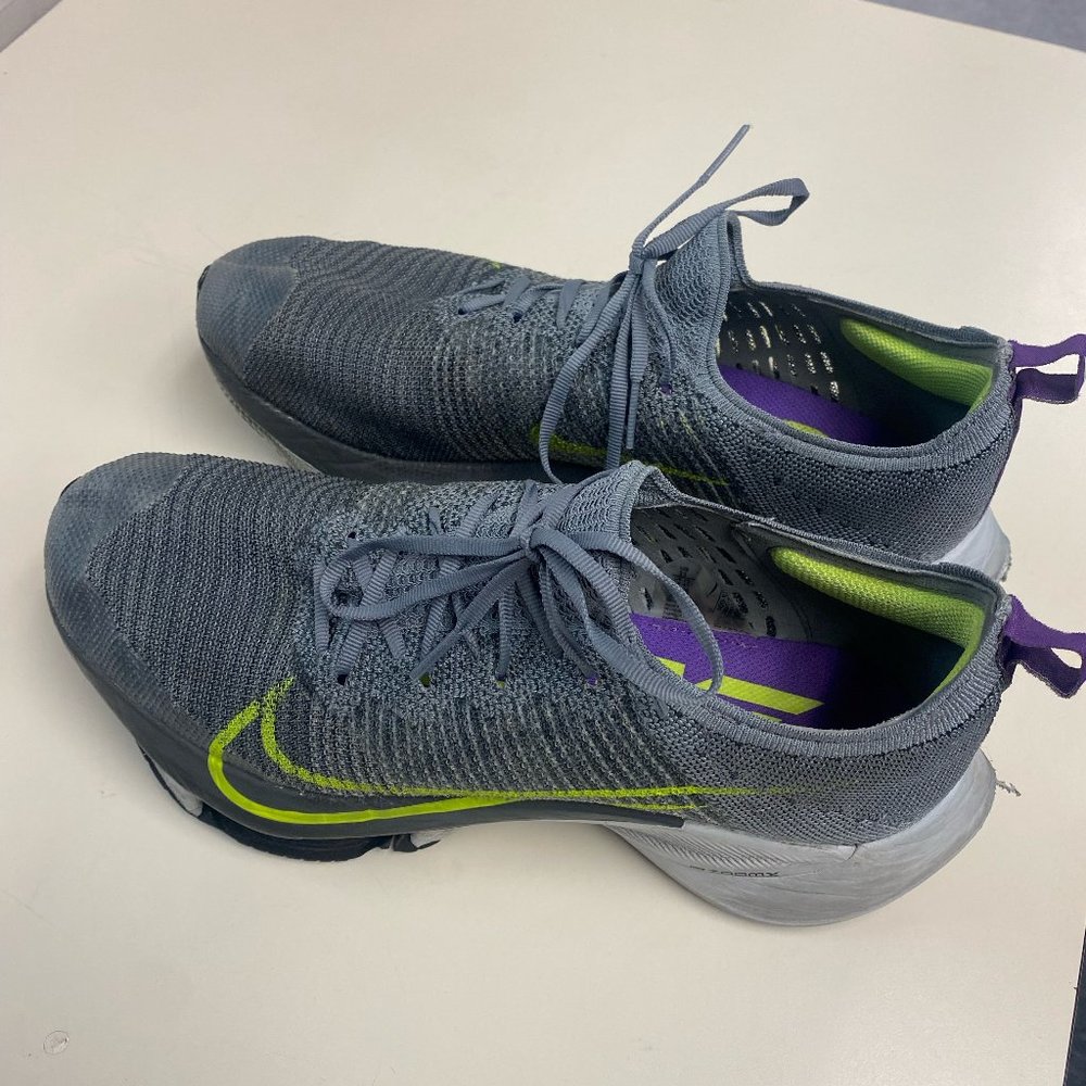 Nike Air Zoom Tempo Next% FK Flyknit Sneakers Particle Grey/Volt-Dark Grey 10.5